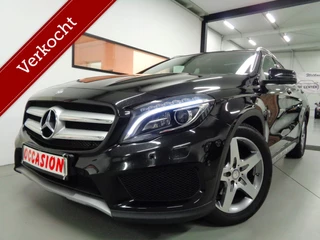 Hoofdafbeelding Mercedes-Benz GLA Mercedes GLA-klasse 220 d 4Matic AMG - Line/ Panorama/ Xenon