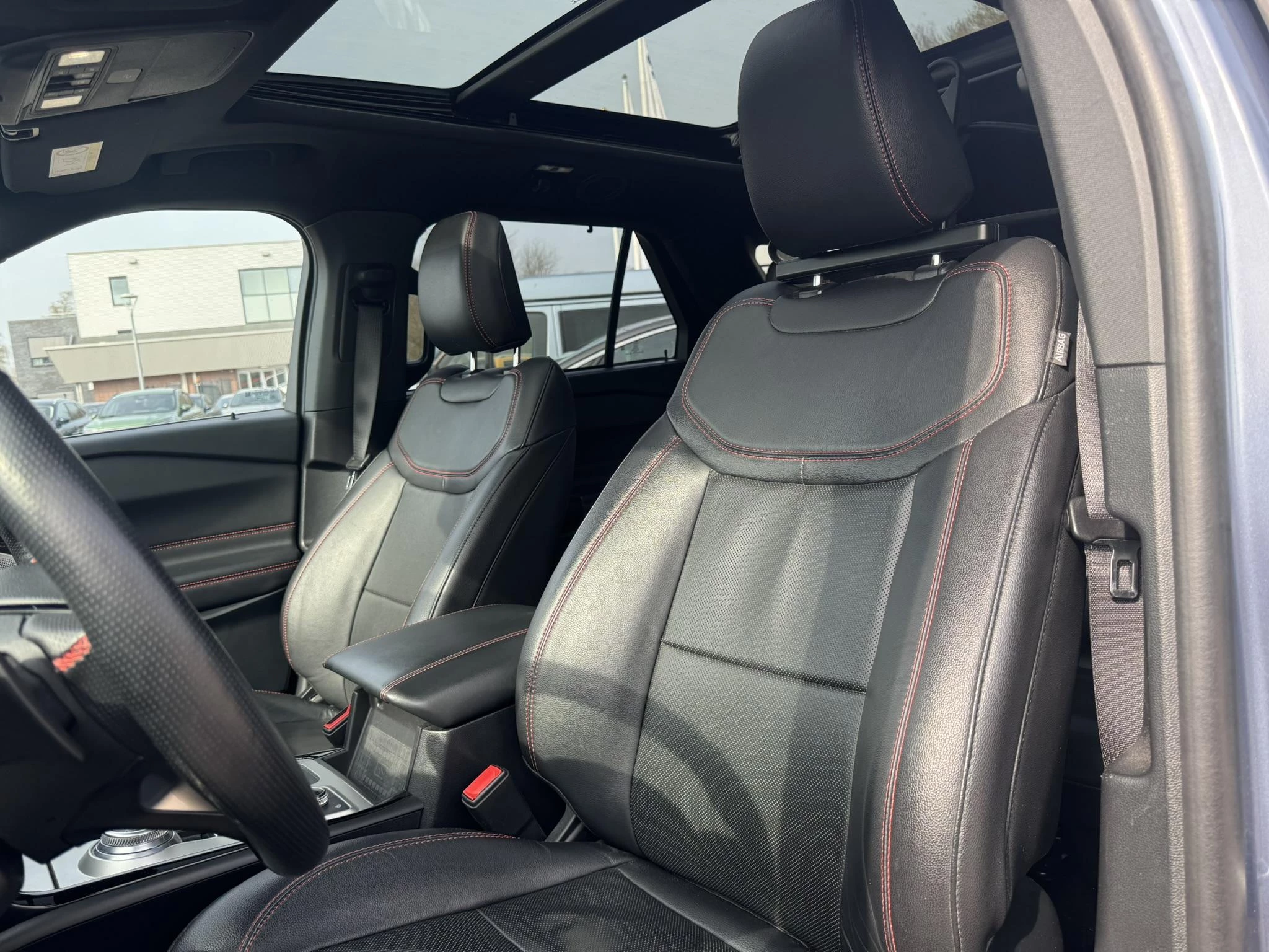 Hoofdafbeelding Ford Explorer