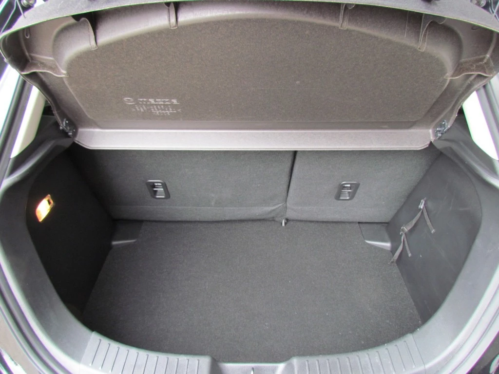 Hoofdafbeelding Mazda 2