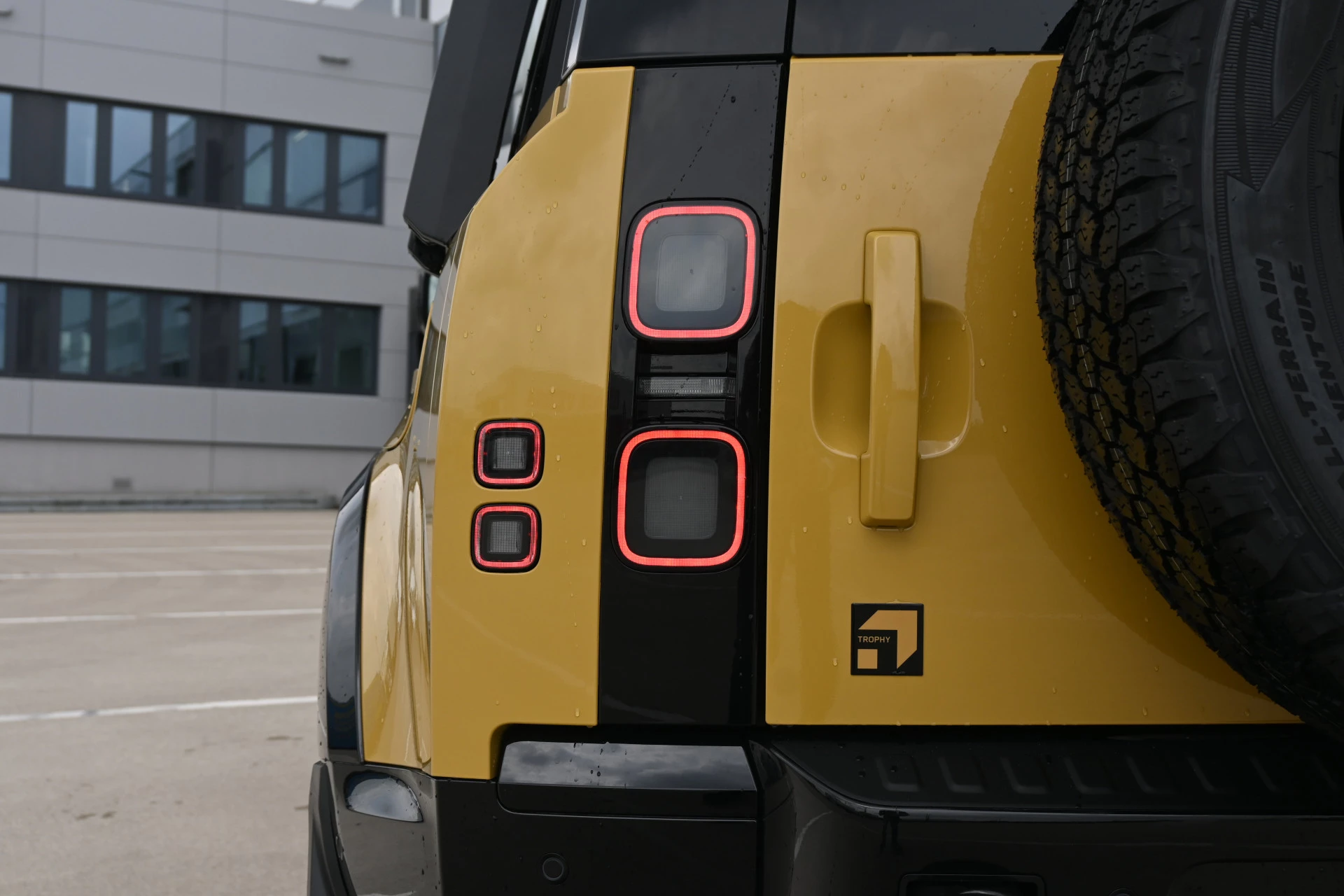 Hoofdafbeelding Land Rover Defender