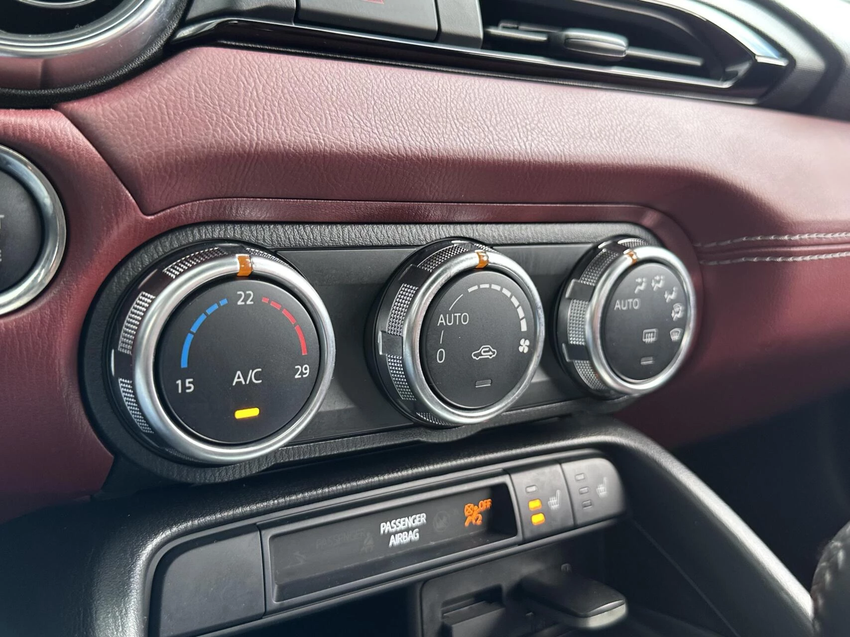 Hoofdafbeelding Mazda MX-5
