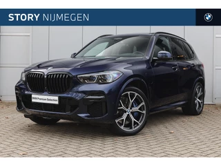 BMW X5 xDrive45e High Executive M Sport Automaat / Panoramadak Sky Lounge / Laserlight / M Multifunctionele Stoelen / Parking Assistant Plus / Active Steering / Massagefunctie