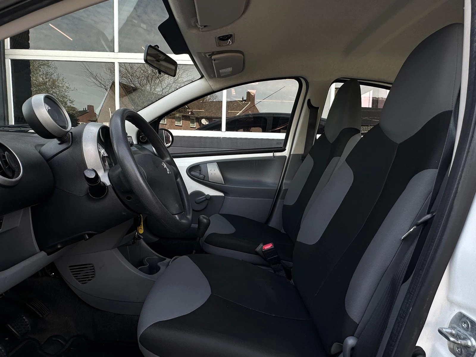 Hoofdafbeelding Peugeot 107