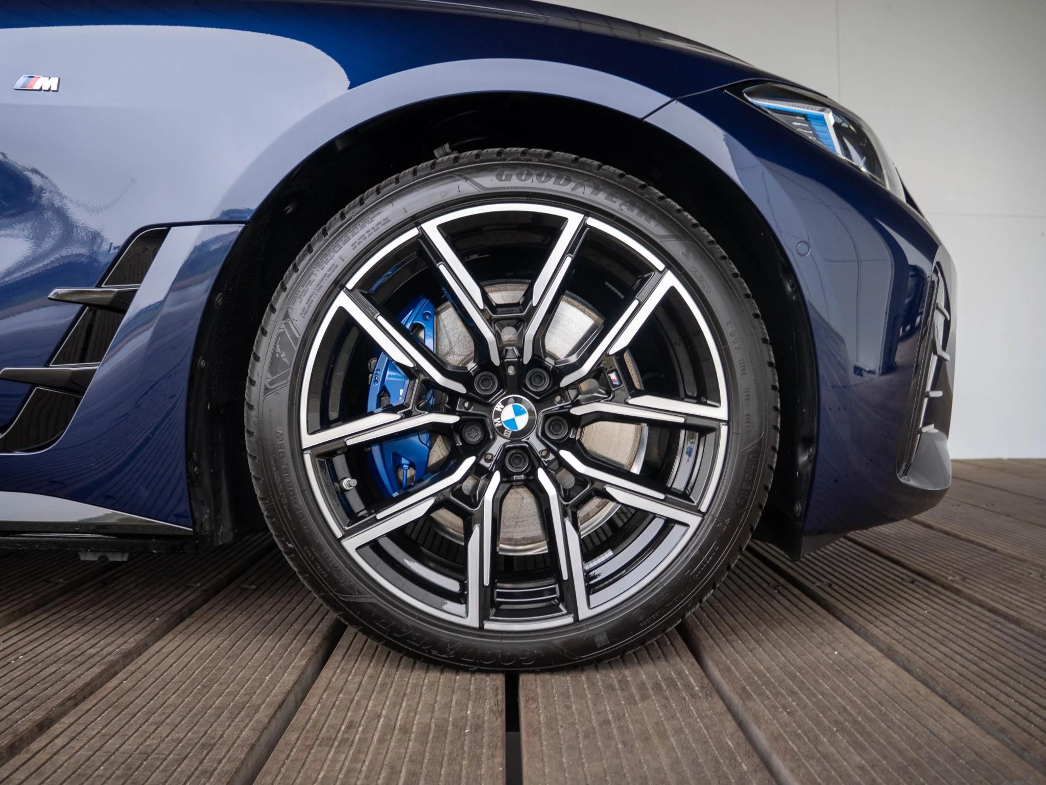 Hoofdafbeelding BMW i4