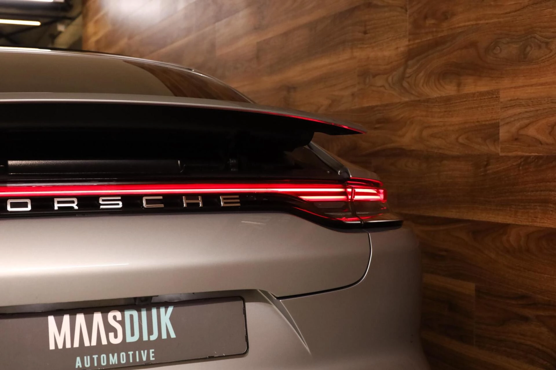 Hoofdafbeelding Porsche Panamera