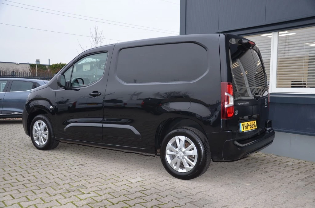 Hoofdafbeelding Peugeot Partner