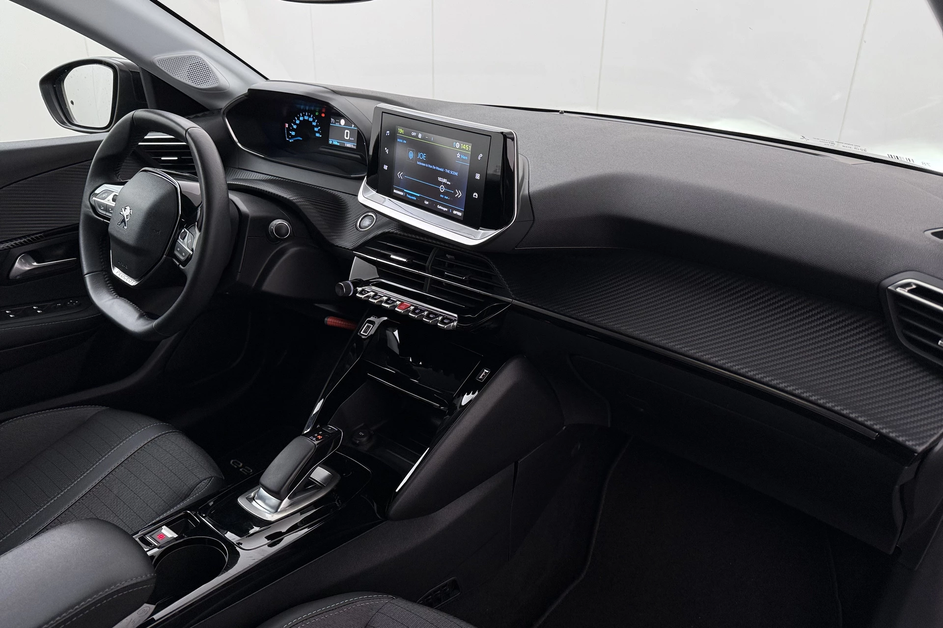 Hoofdafbeelding Peugeot e-208