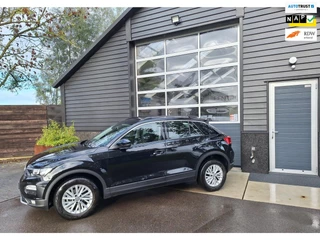 Volkswagen T-Roc 1.0 TSI Style 1e Eig. !! BTW-Auto !! Full-map Navigatie, Apple Carplay / Android, Airco, Adap. Cruise-Control.