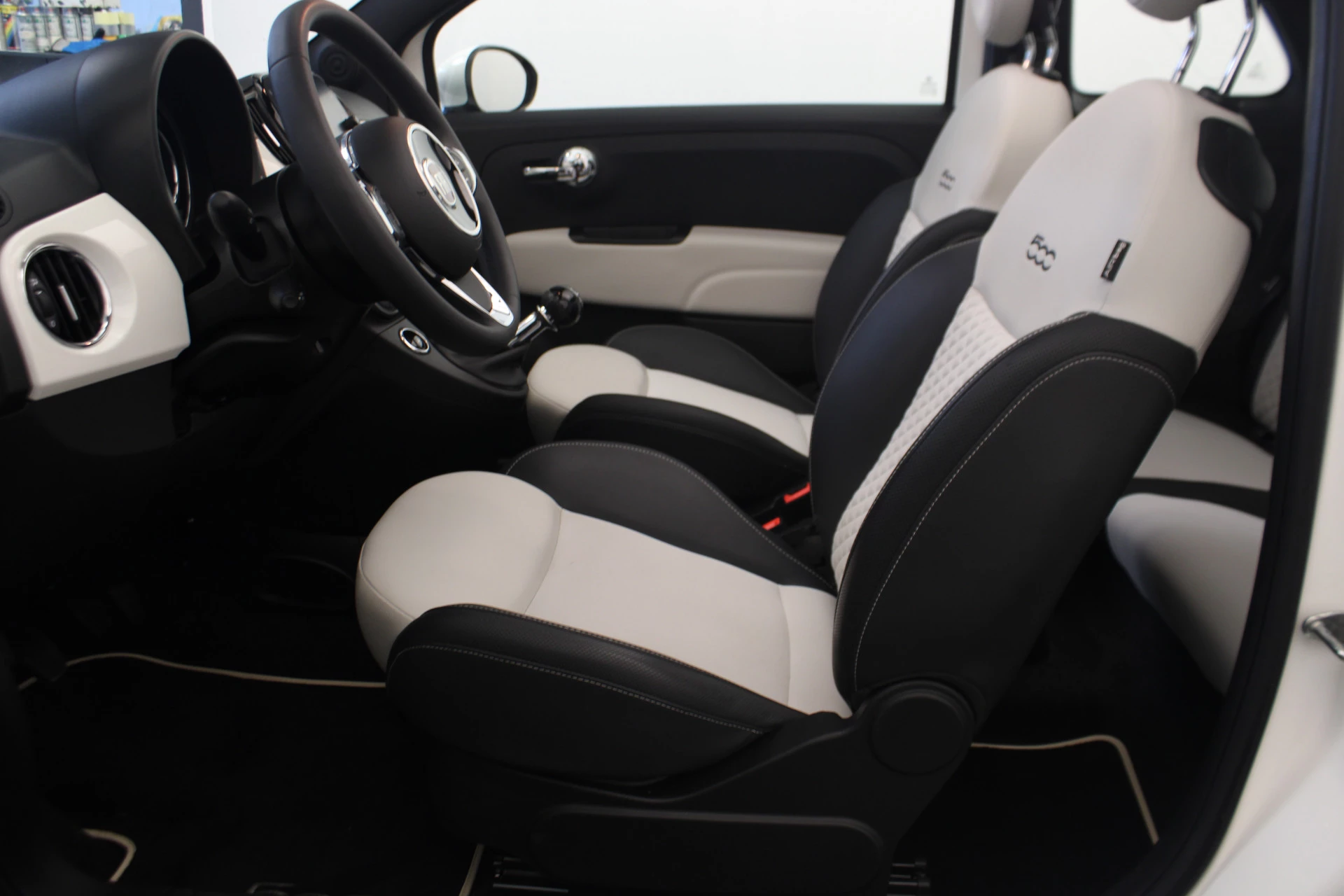 Hoofdafbeelding Fiat 500C