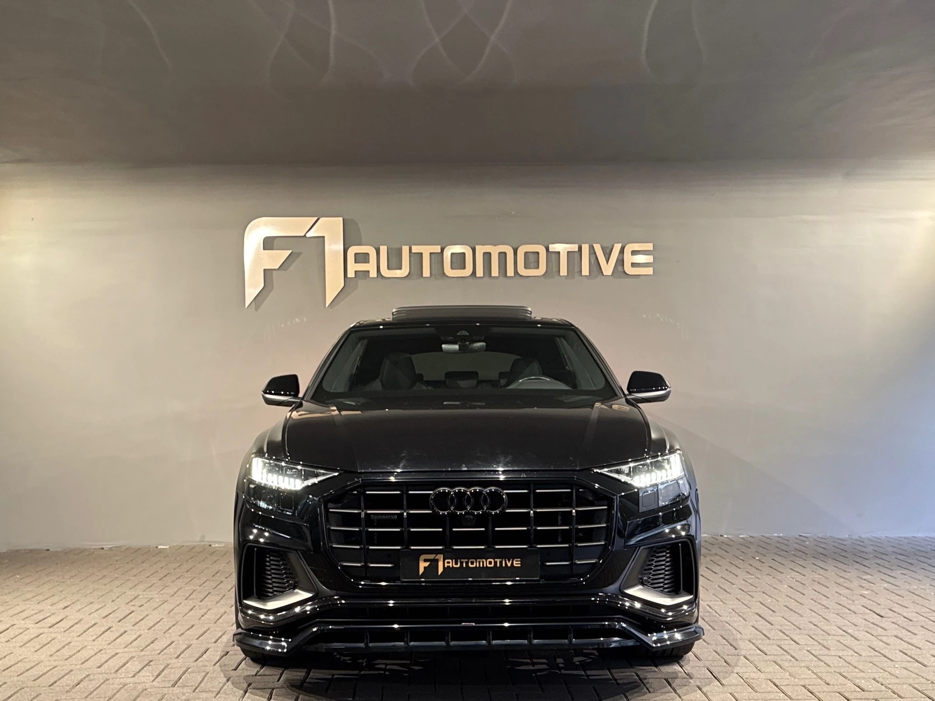 Hoofdafbeelding Audi Q8