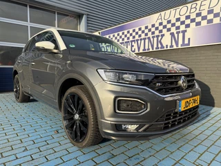 Volkswagen T-Roc 1.5 ADAP CRUISE STOELVERW. TREKHAAK P-CAM APPLE