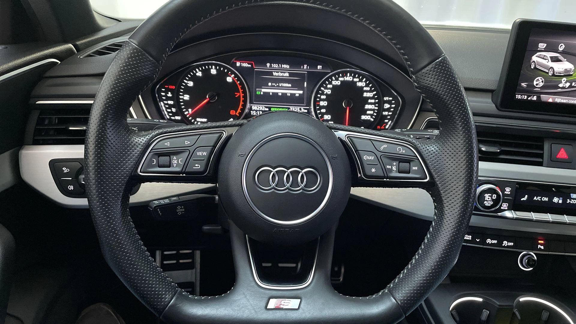 Hoofdafbeelding Audi A4