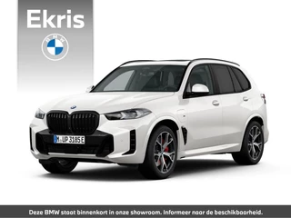 Hoofdafbeelding BMW X5 BMW X5 xDrive50e | M Sportpakket Pro | Harman Kardon | Panoramadak | Iconic Glow | Innovation Pack | Comfort Pack