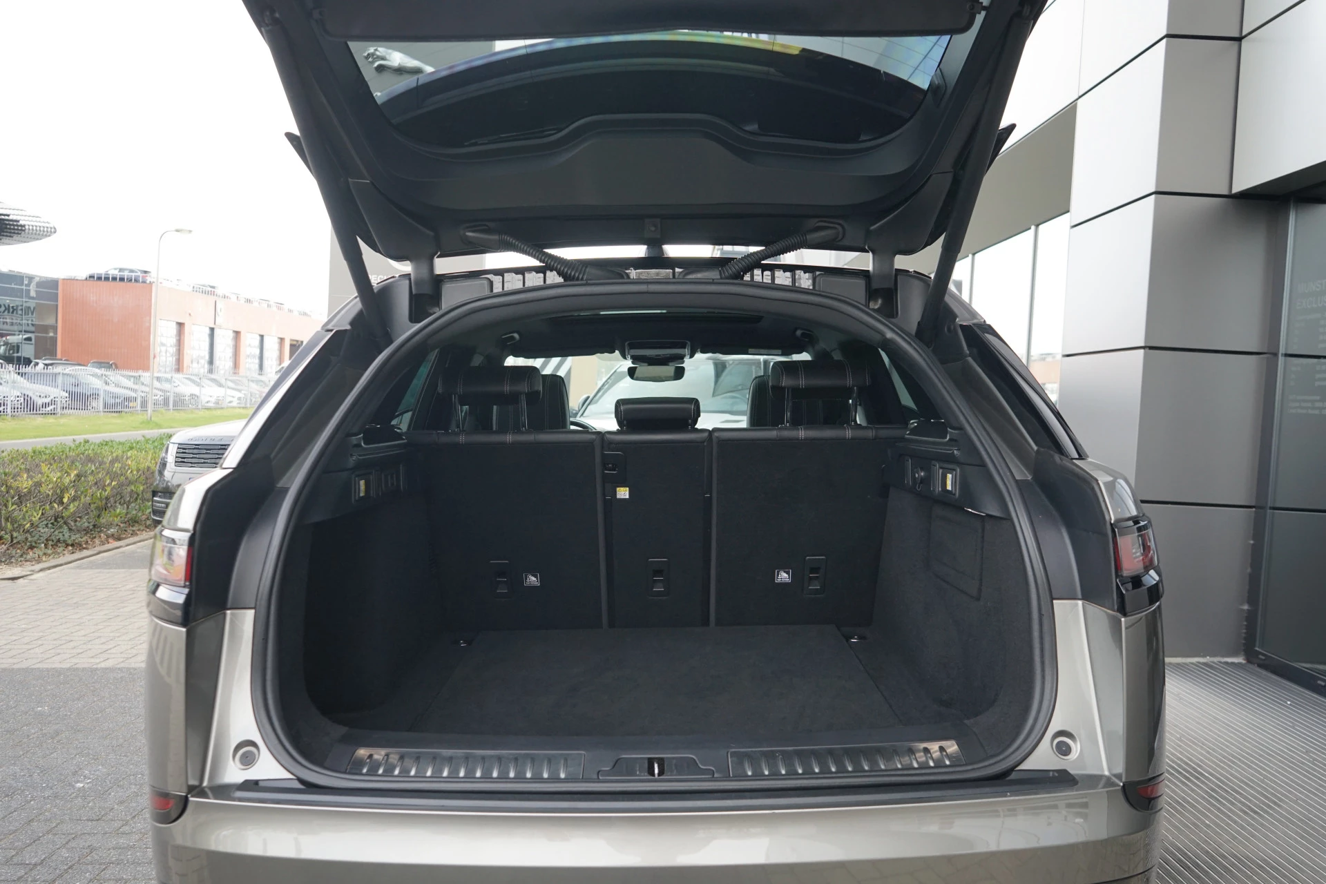 Hoofdafbeelding Land Rover Range Rover Velar