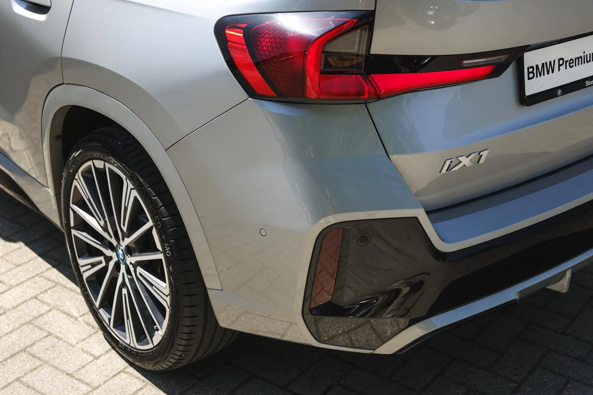 Hoofdafbeelding BMW iX1