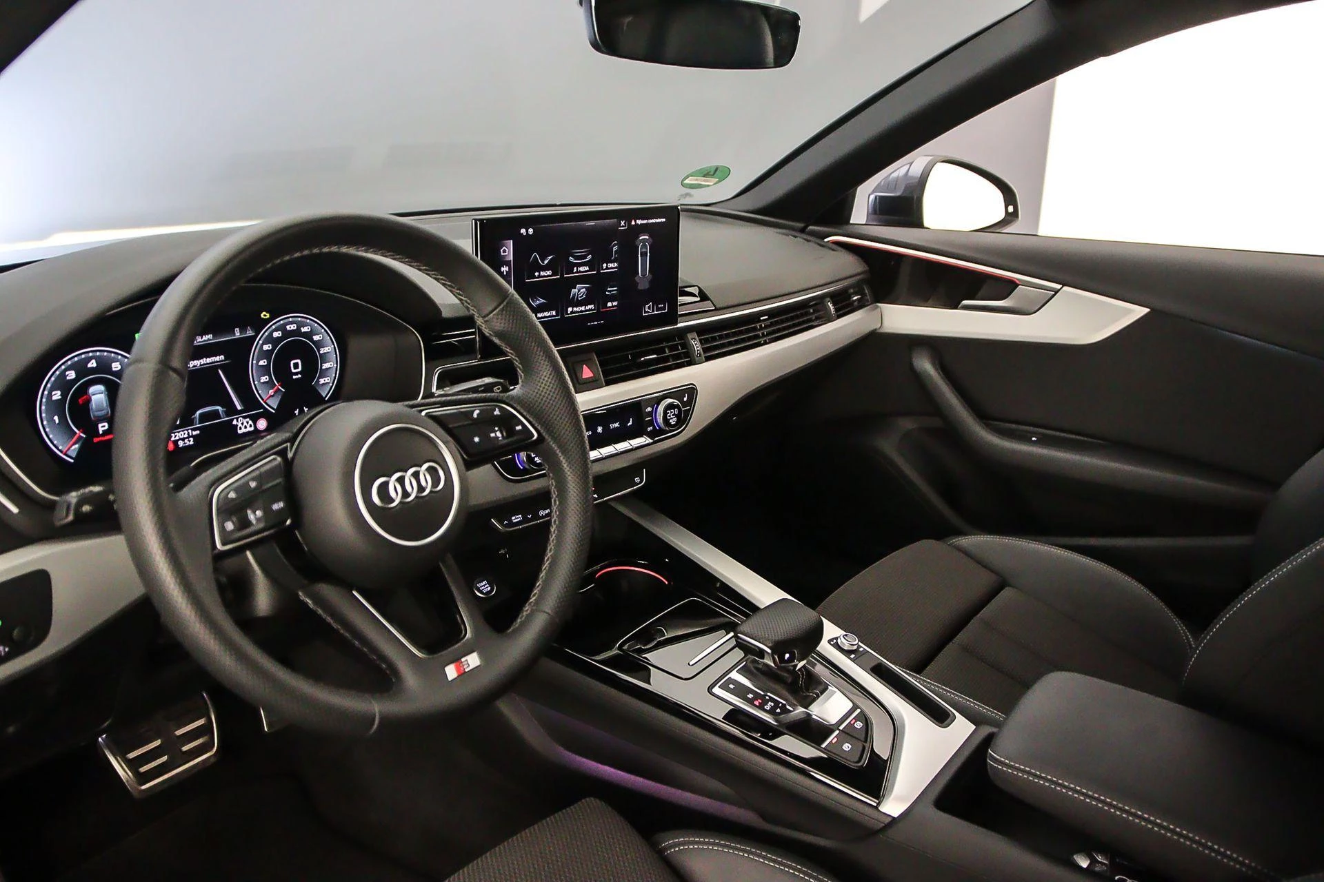 Hoofdafbeelding Audi A4