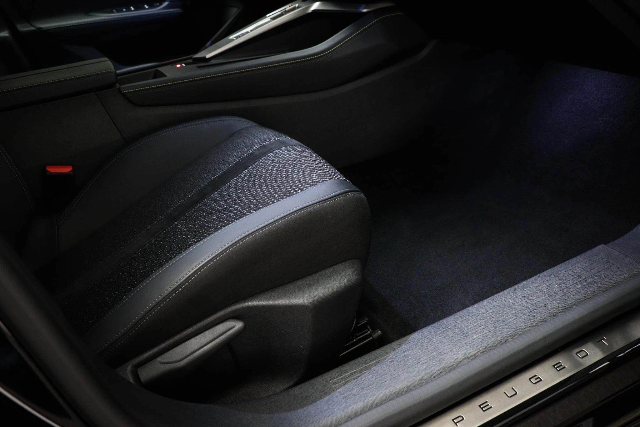 Hoofdafbeelding Peugeot 408
