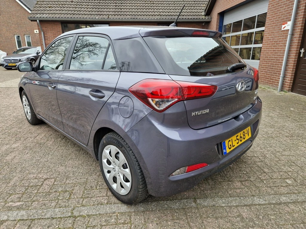 Hoofdafbeelding Hyundai i20