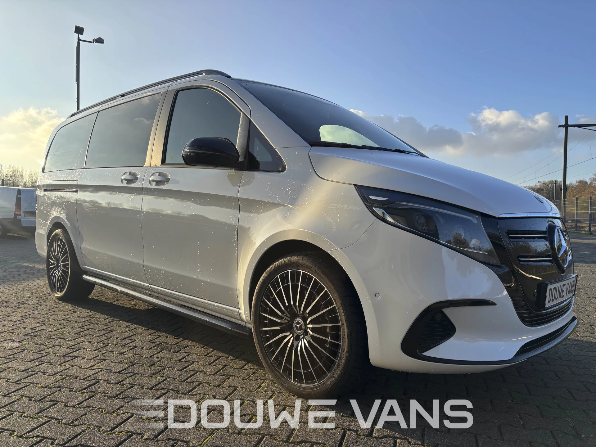 Hoofdafbeelding Mercedes-Benz EQV
