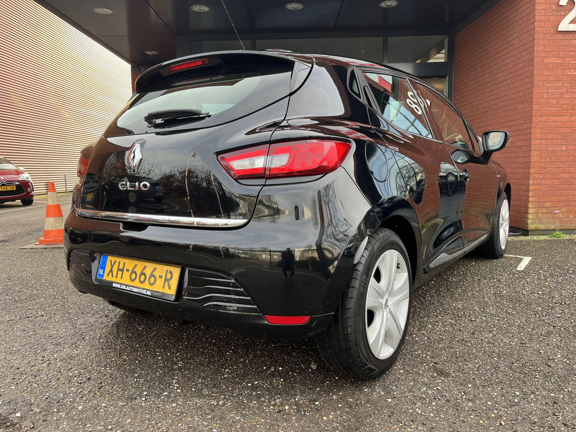 Hoofdafbeelding Renault Clio