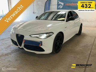 Alfa Romeo Giulia 2.0T B-Tech Sportstoelen Navi Carplay Leer Memory Xenon