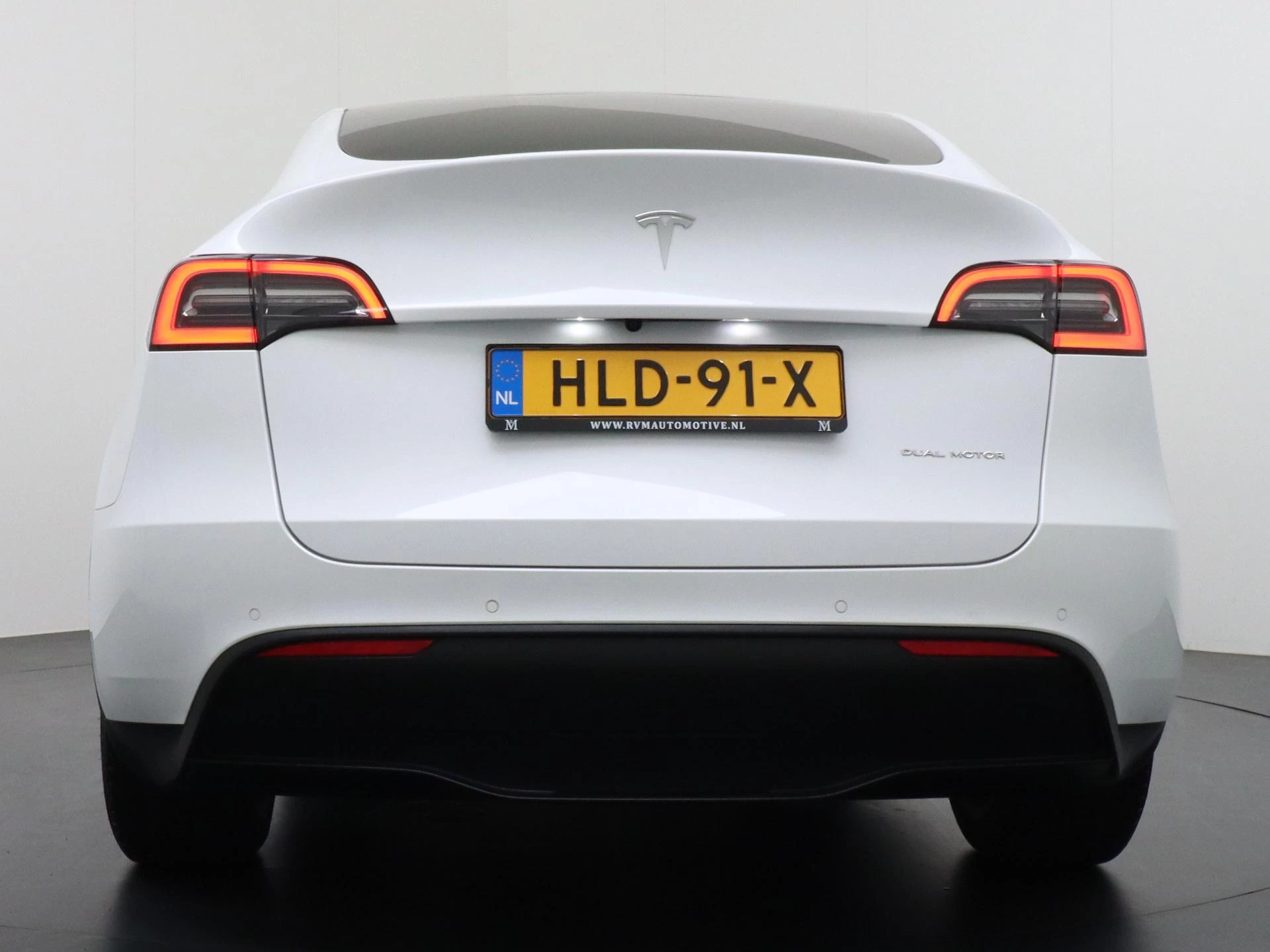 Hoofdafbeelding Tesla Model Y