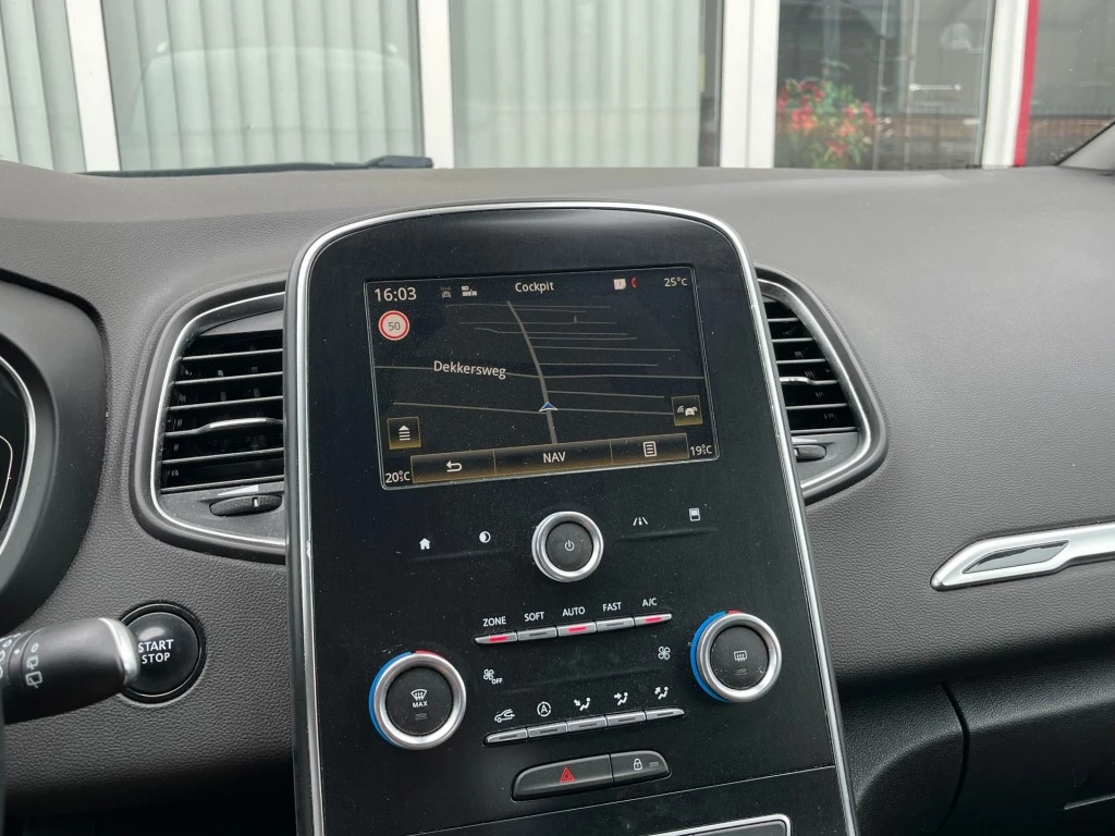 Hoofdafbeelding Renault Scénic