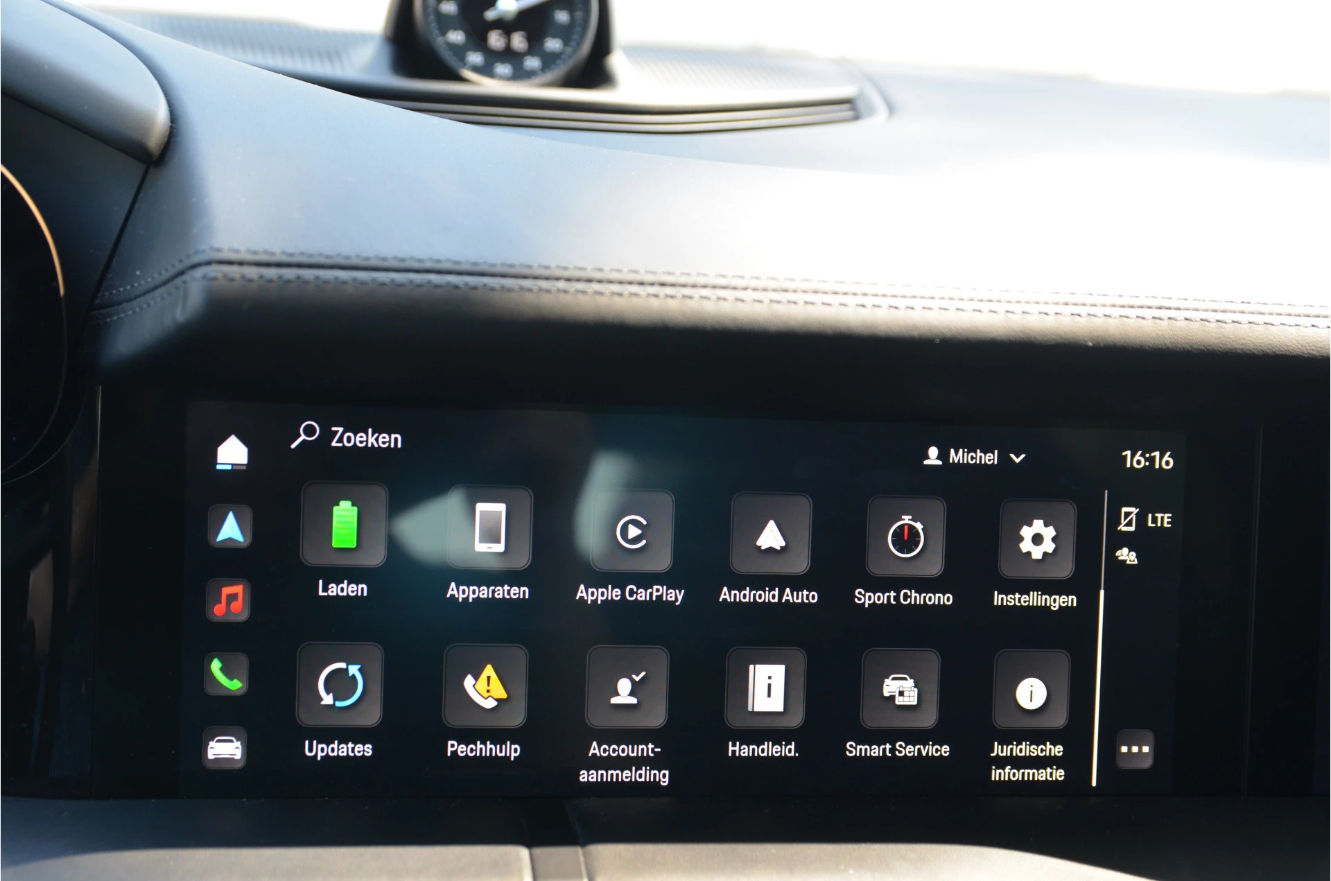 Hoofdafbeelding Porsche Taycan