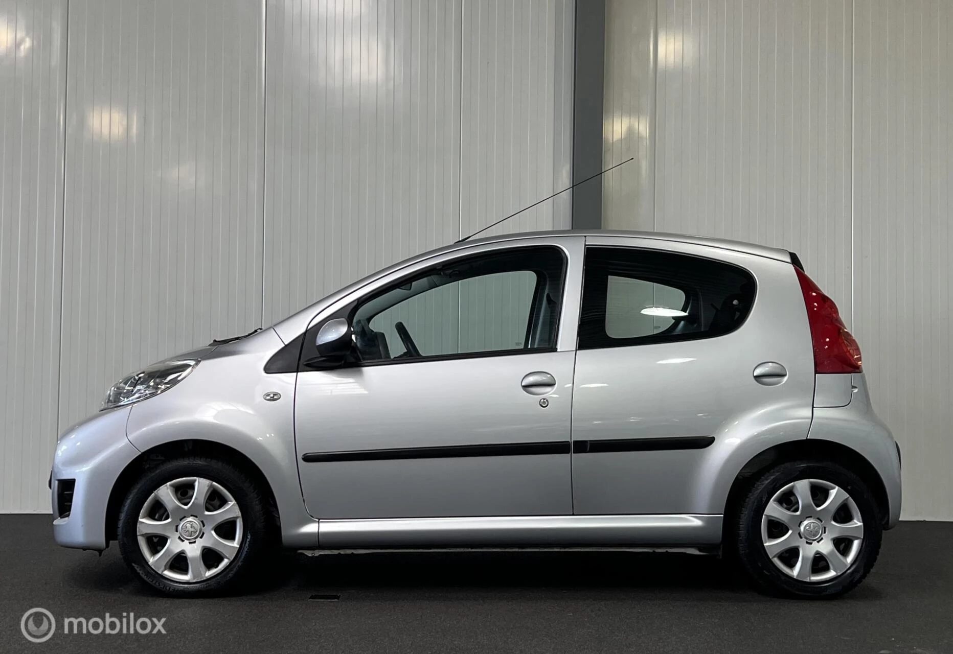 Hoofdafbeelding Peugeot 107