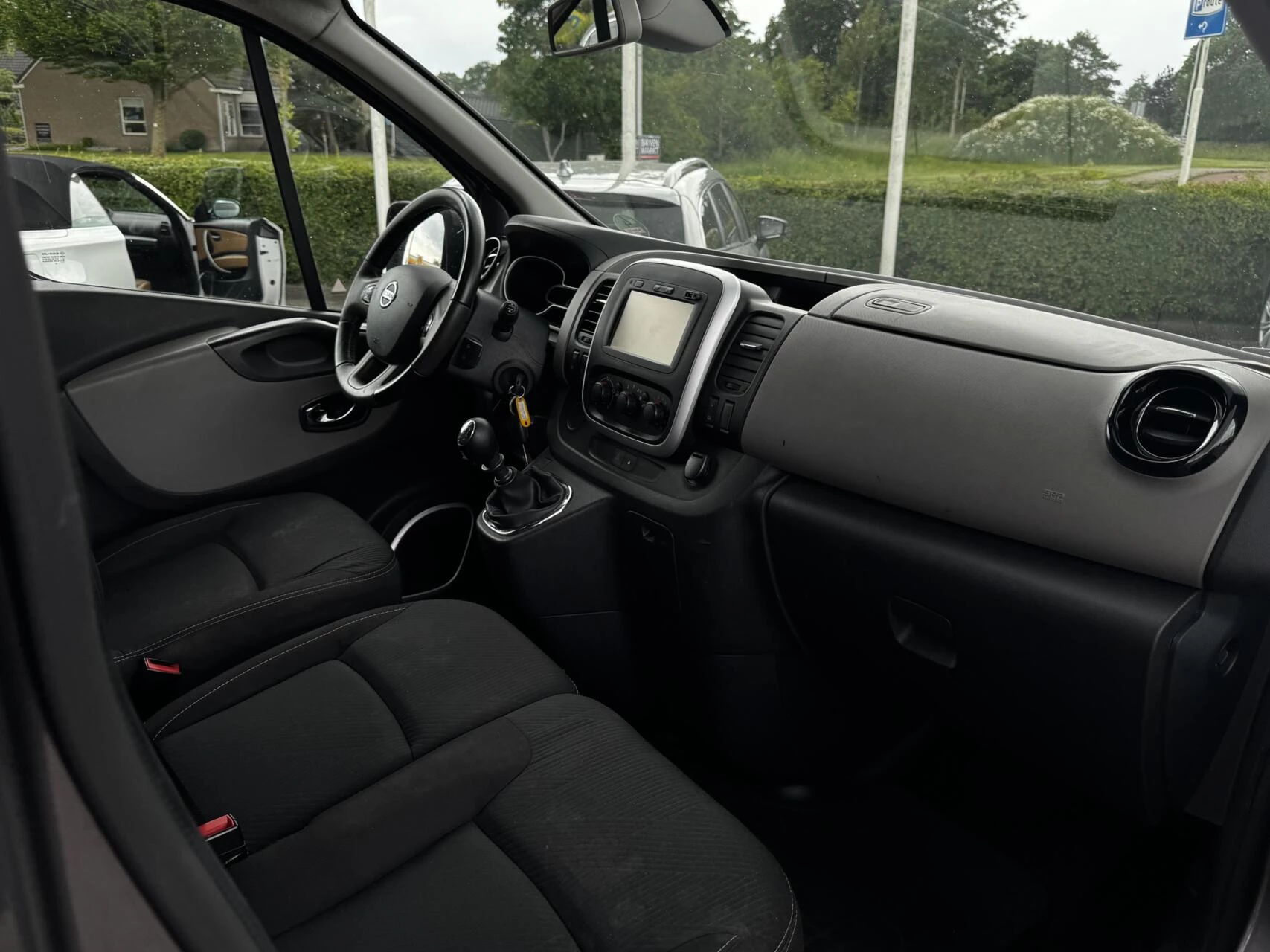 Hoofdafbeelding Nissan NV300