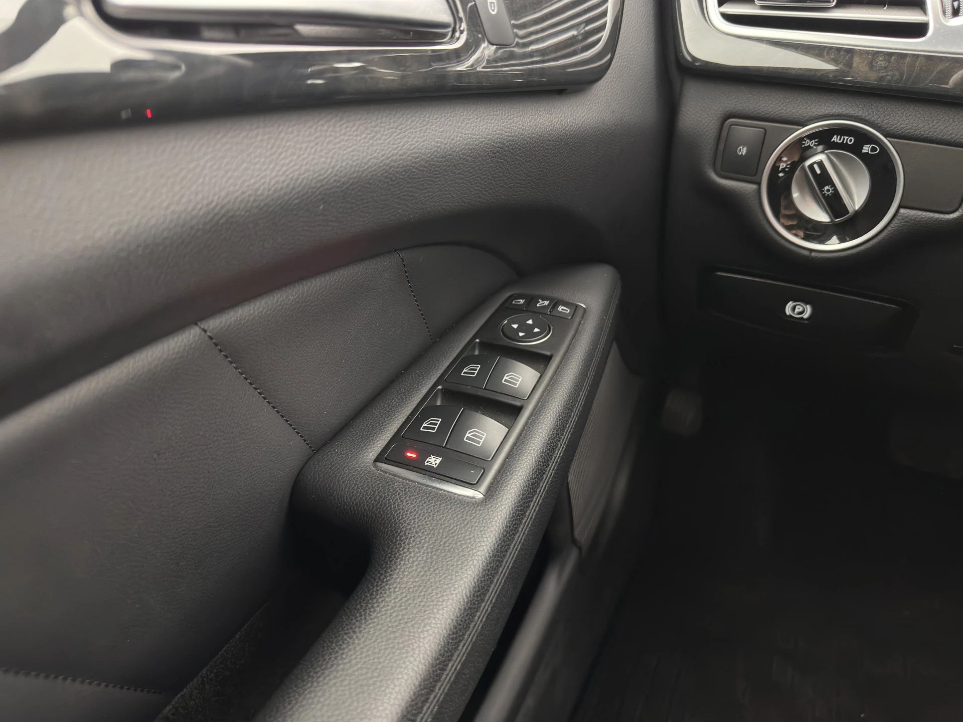 Hoofdafbeelding Mercedes-Benz CLS