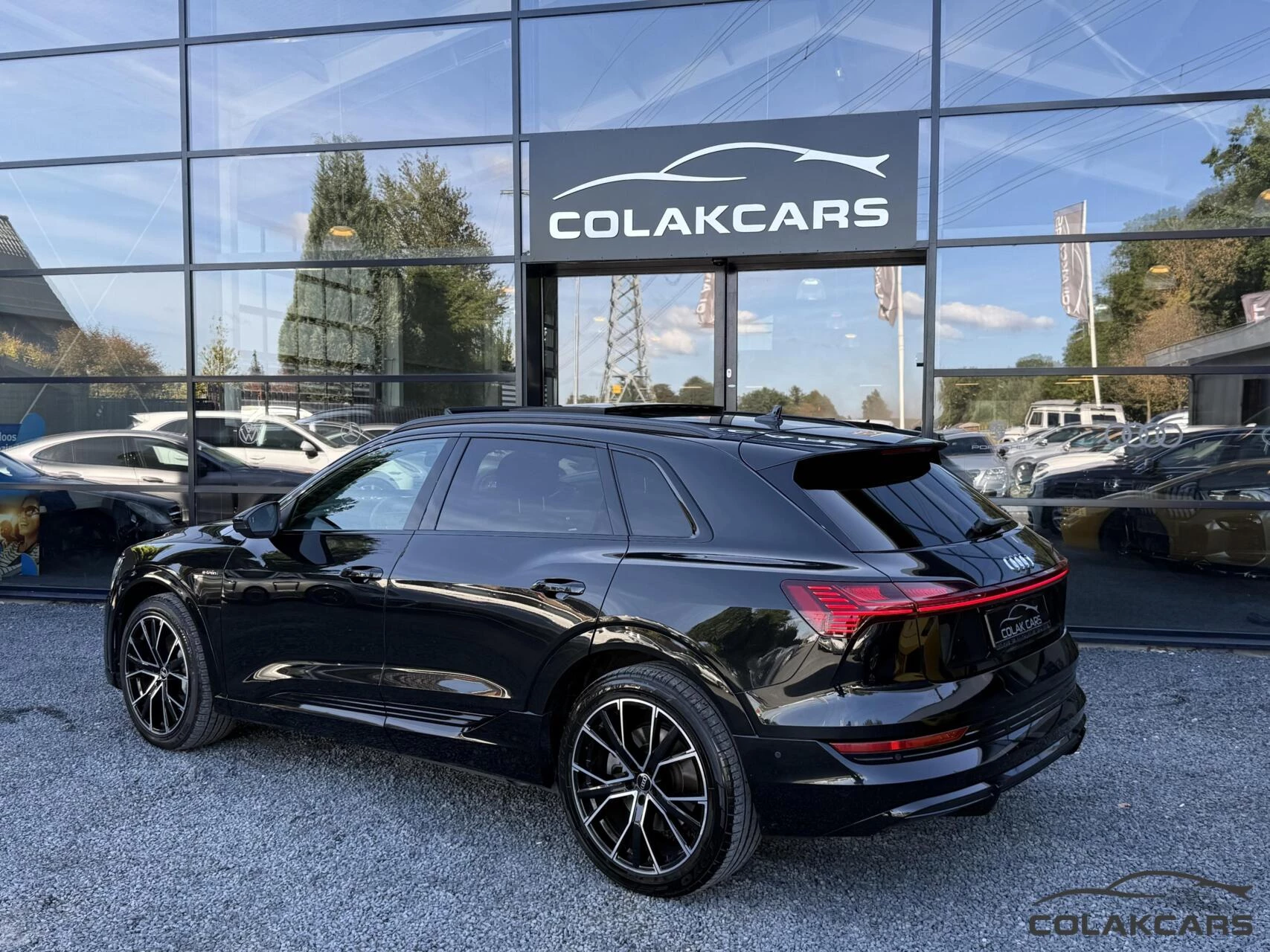 Hoofdafbeelding Audi e-tron