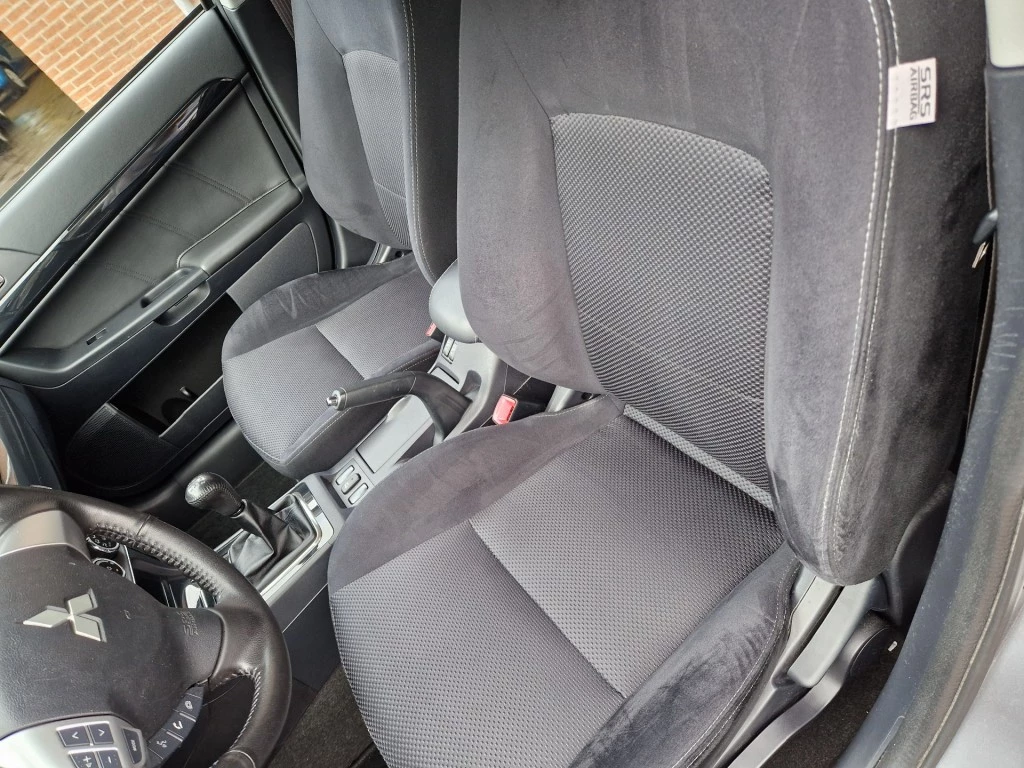 Hoofdafbeelding Mitsubishi Lancer