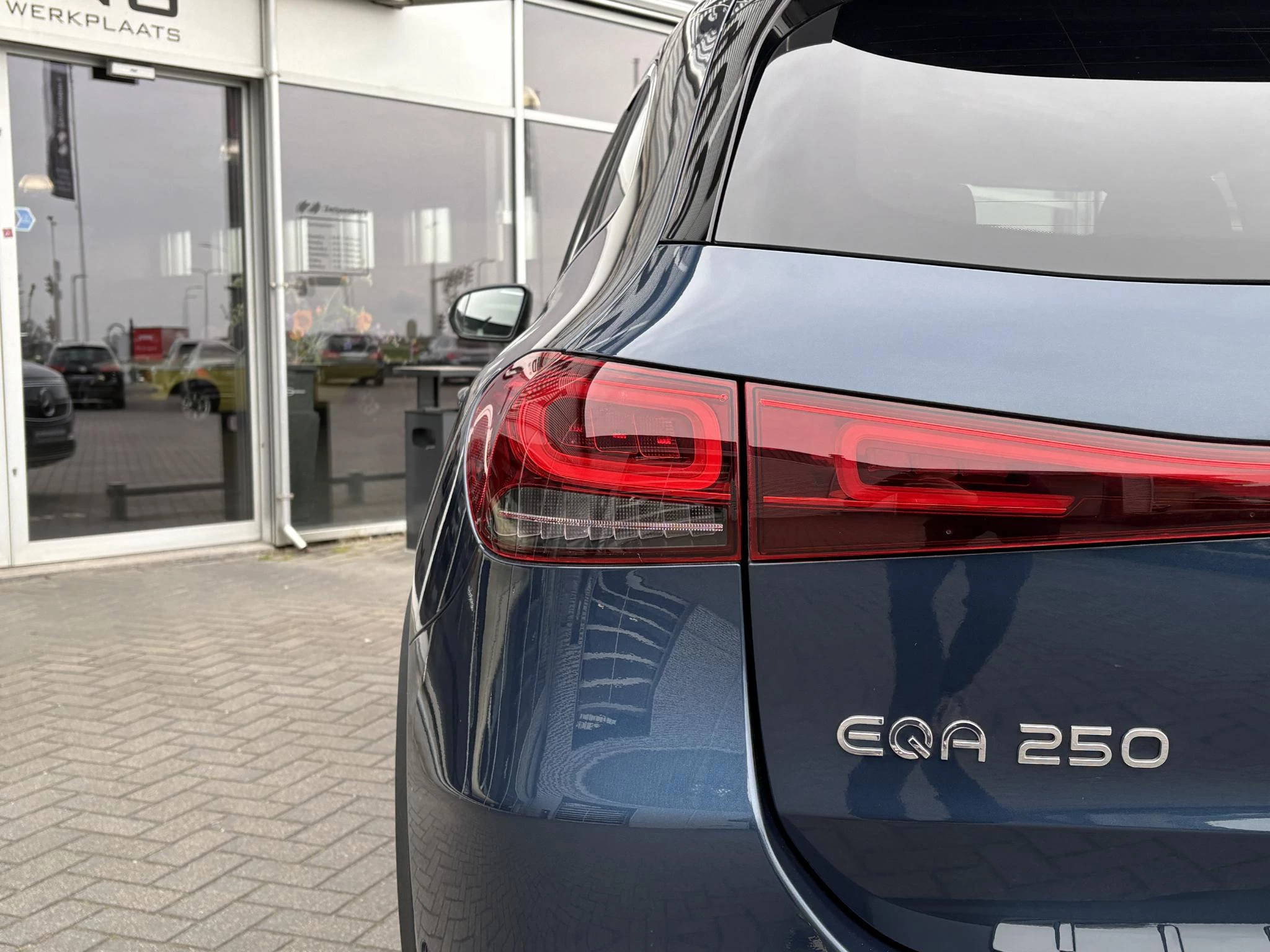 Hoofdafbeelding Mercedes-Benz EQA