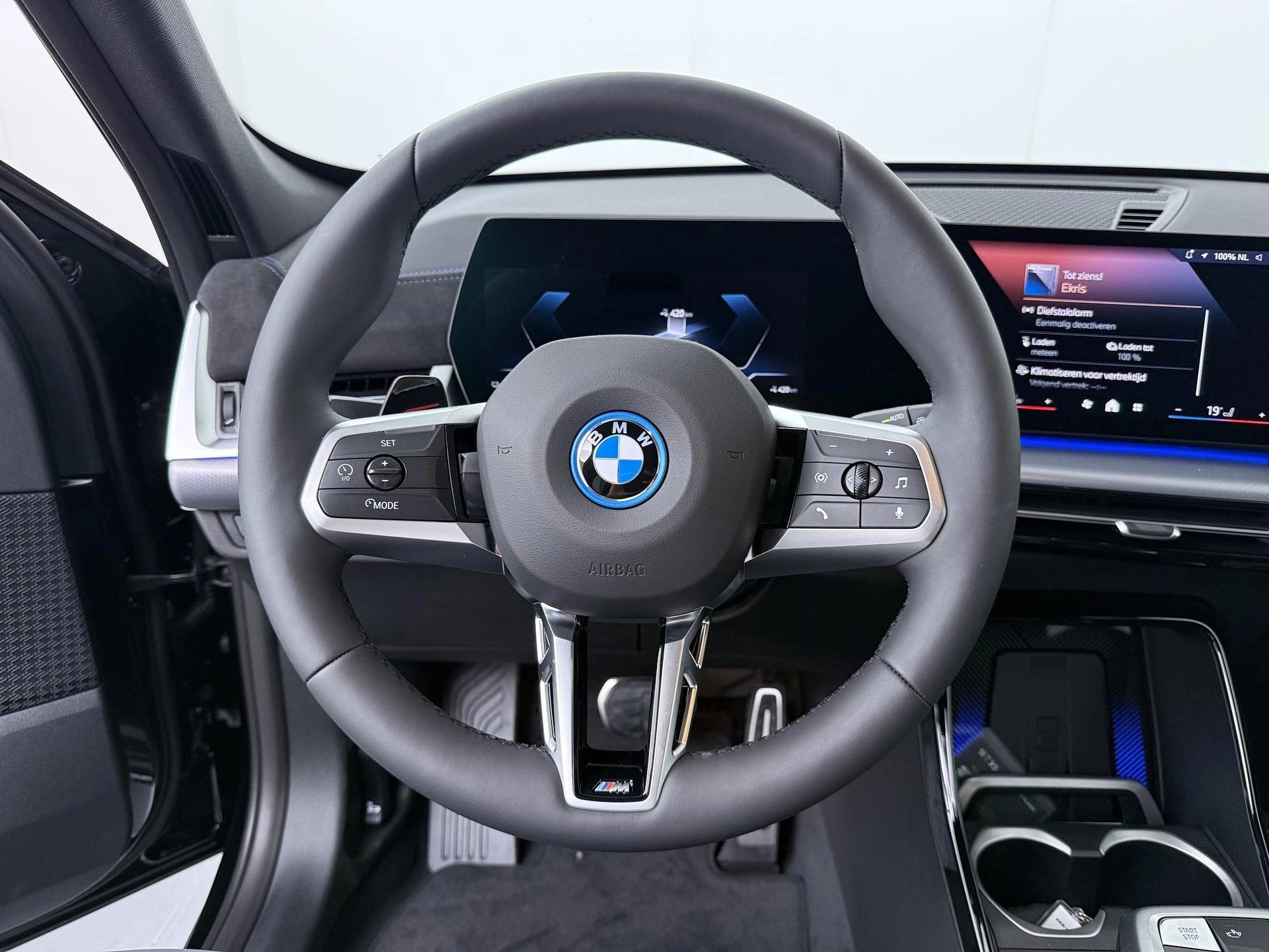 Hoofdafbeelding BMW iX1