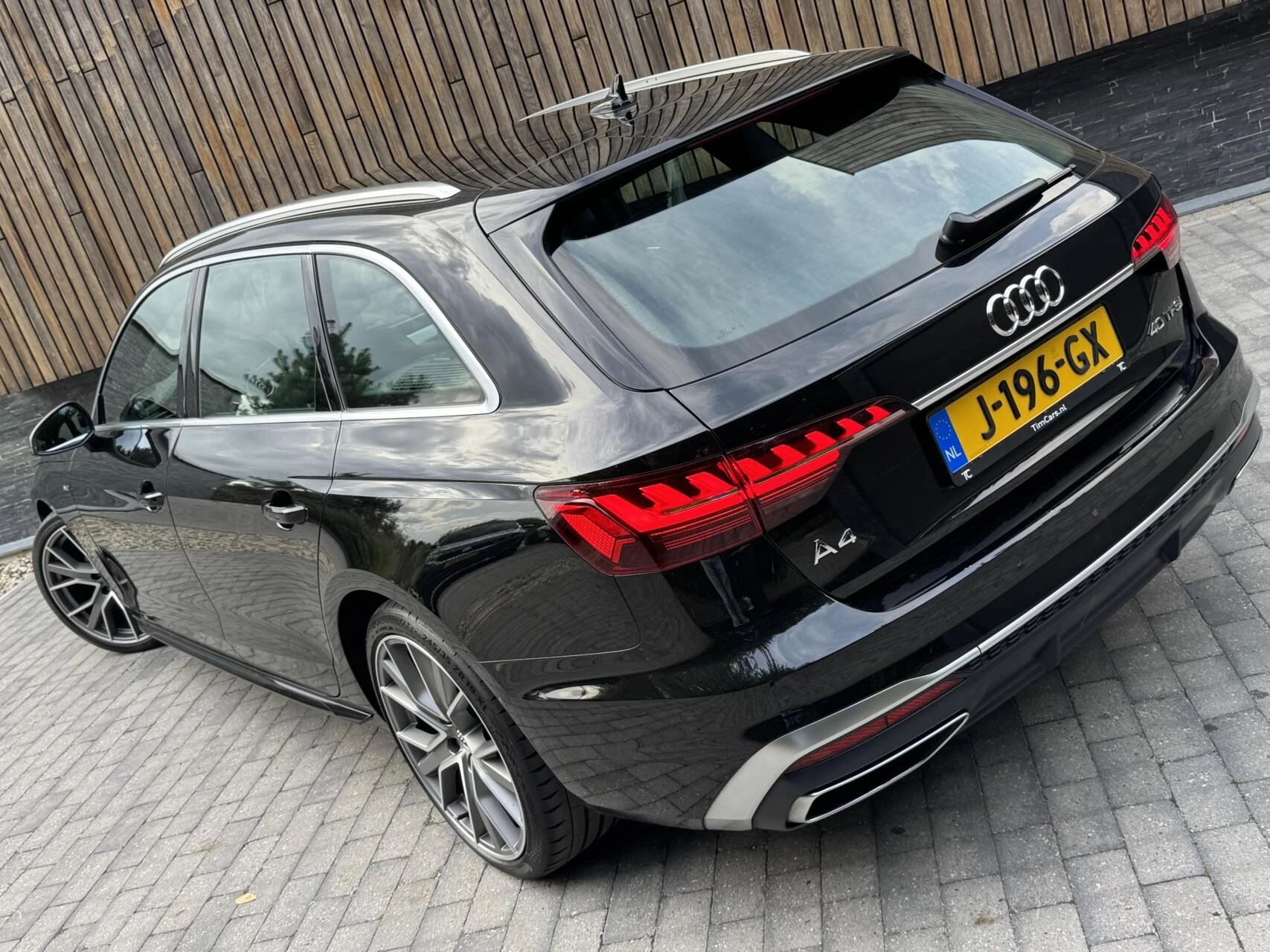 Hoofdafbeelding Audi A4