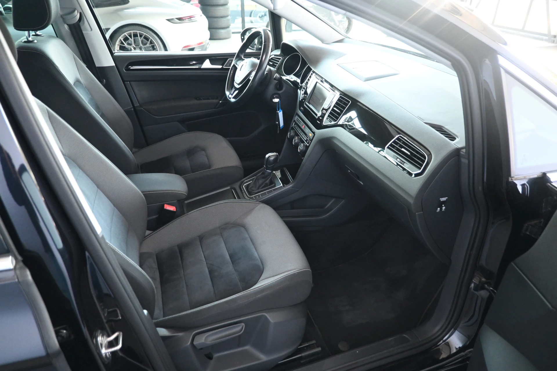 Hoofdafbeelding Volkswagen Golf Sportsvan