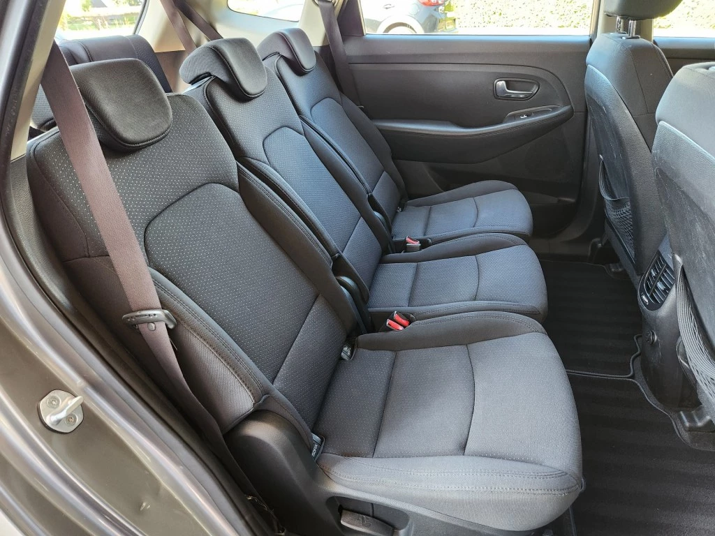 Hoofdafbeelding Kia Carens