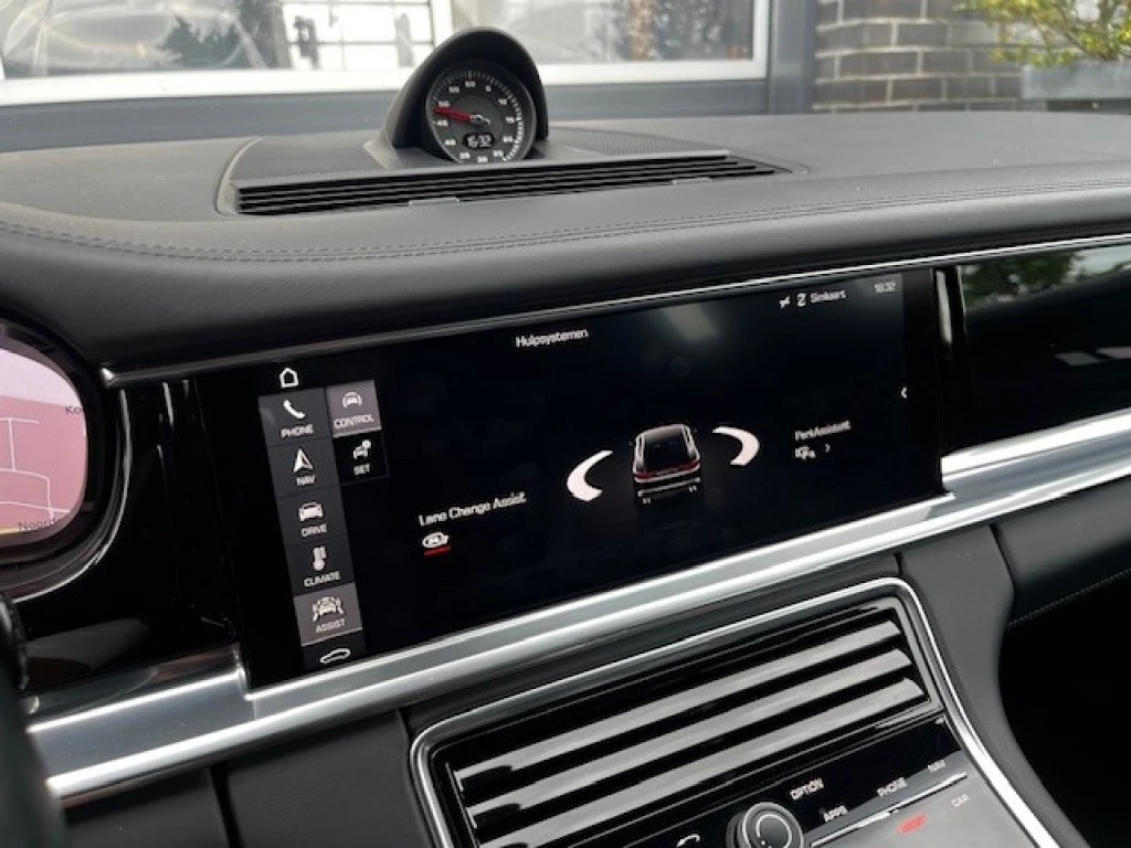 Hoofdafbeelding Porsche Panamera