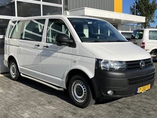 Volkswagen Transporter Kombi 2.0 TDI 140 pk DSG Automaat L1H1 BM BTW en BPM vrij Airco Cruise control PDC Trekhaak 1e eigenaar Ideaal voor ombouw naar camper Euro 5