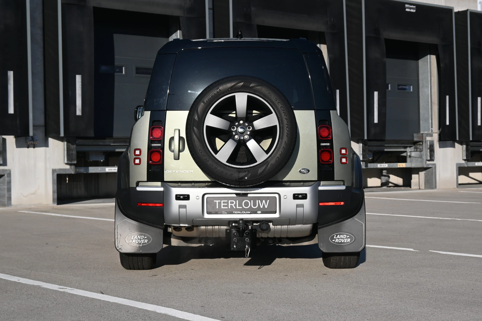 Hoofdafbeelding Land Rover Defender