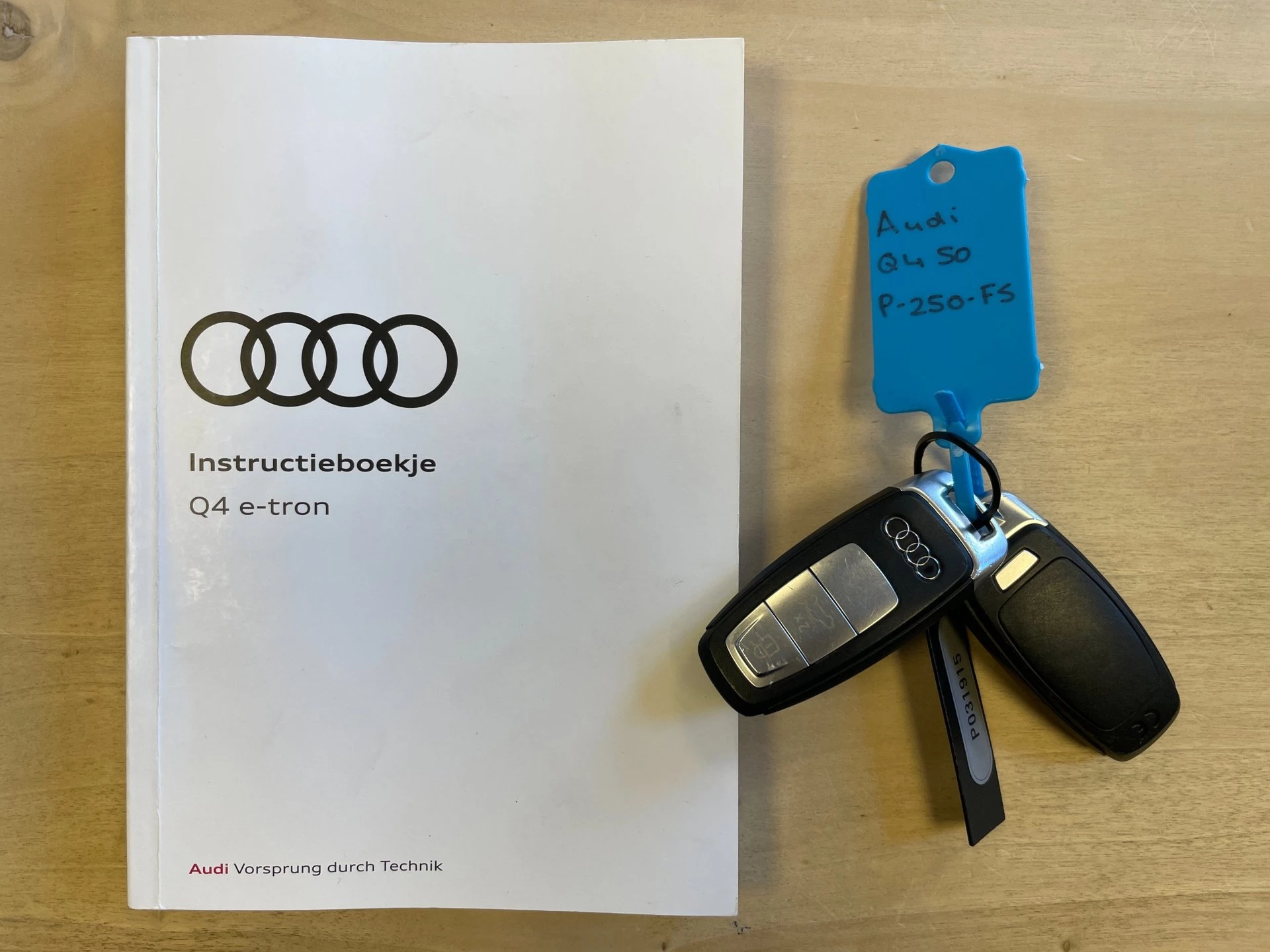 Hoofdafbeelding Audi Q4 e-tron