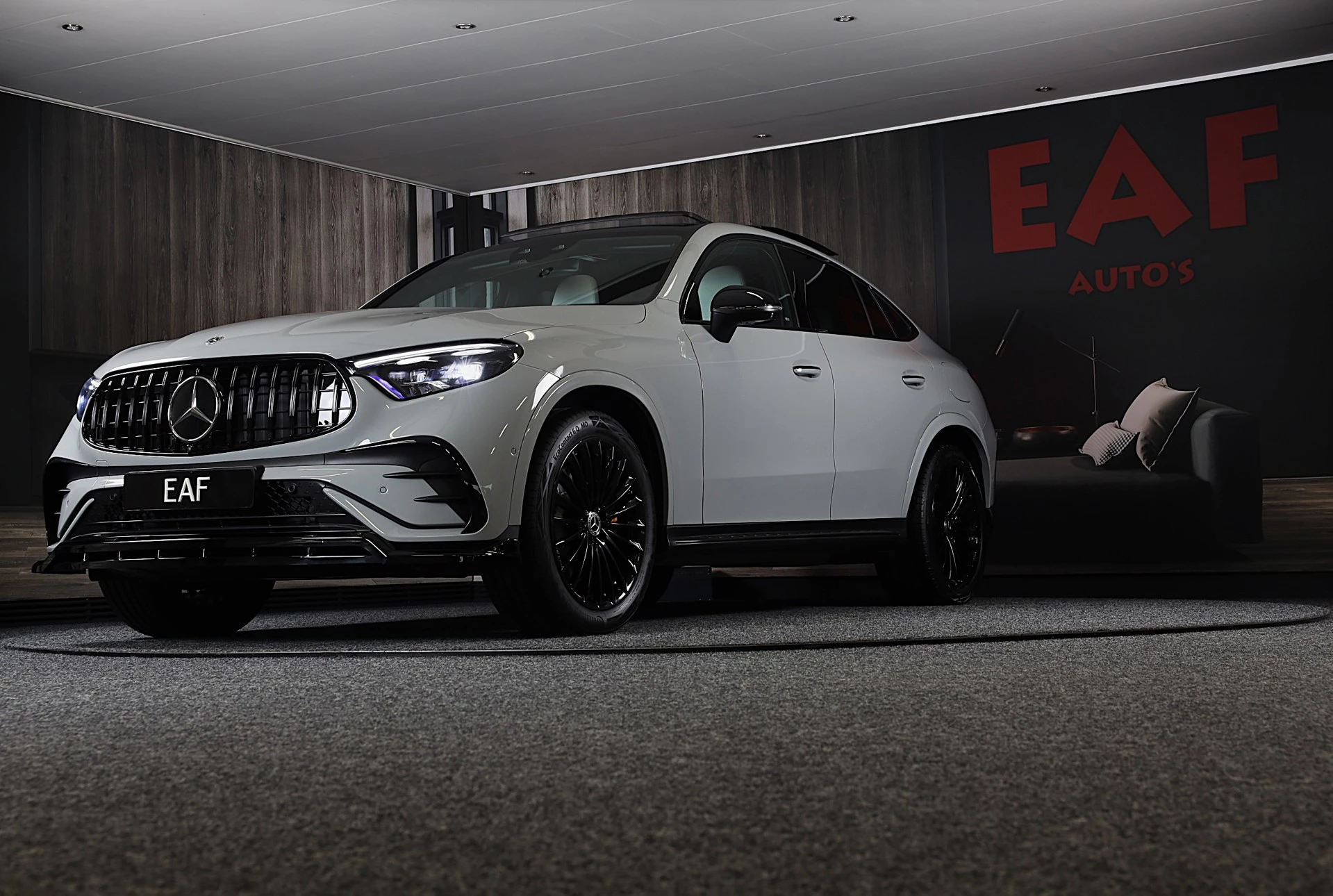 Hoofdafbeelding Mercedes-Benz GLC