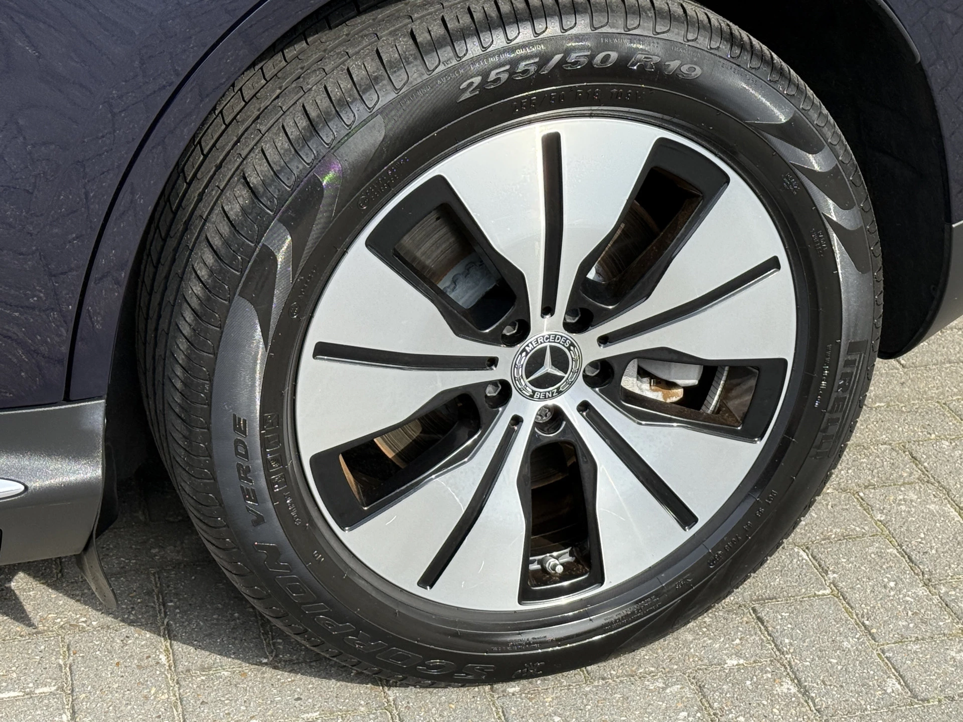 Hoofdafbeelding Mercedes-Benz EQC