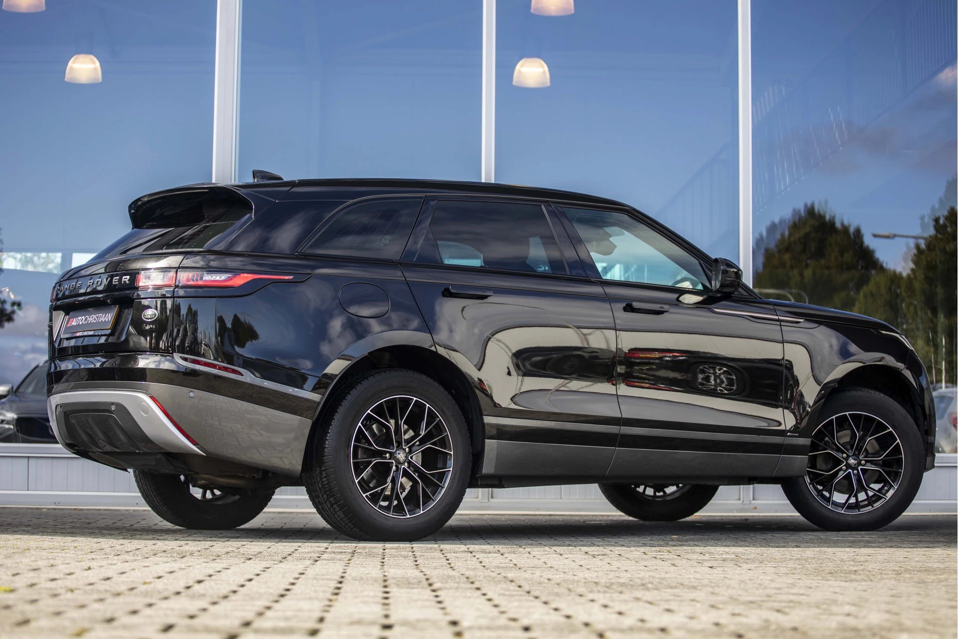 Hoofdafbeelding Land Rover Range Rover Velar