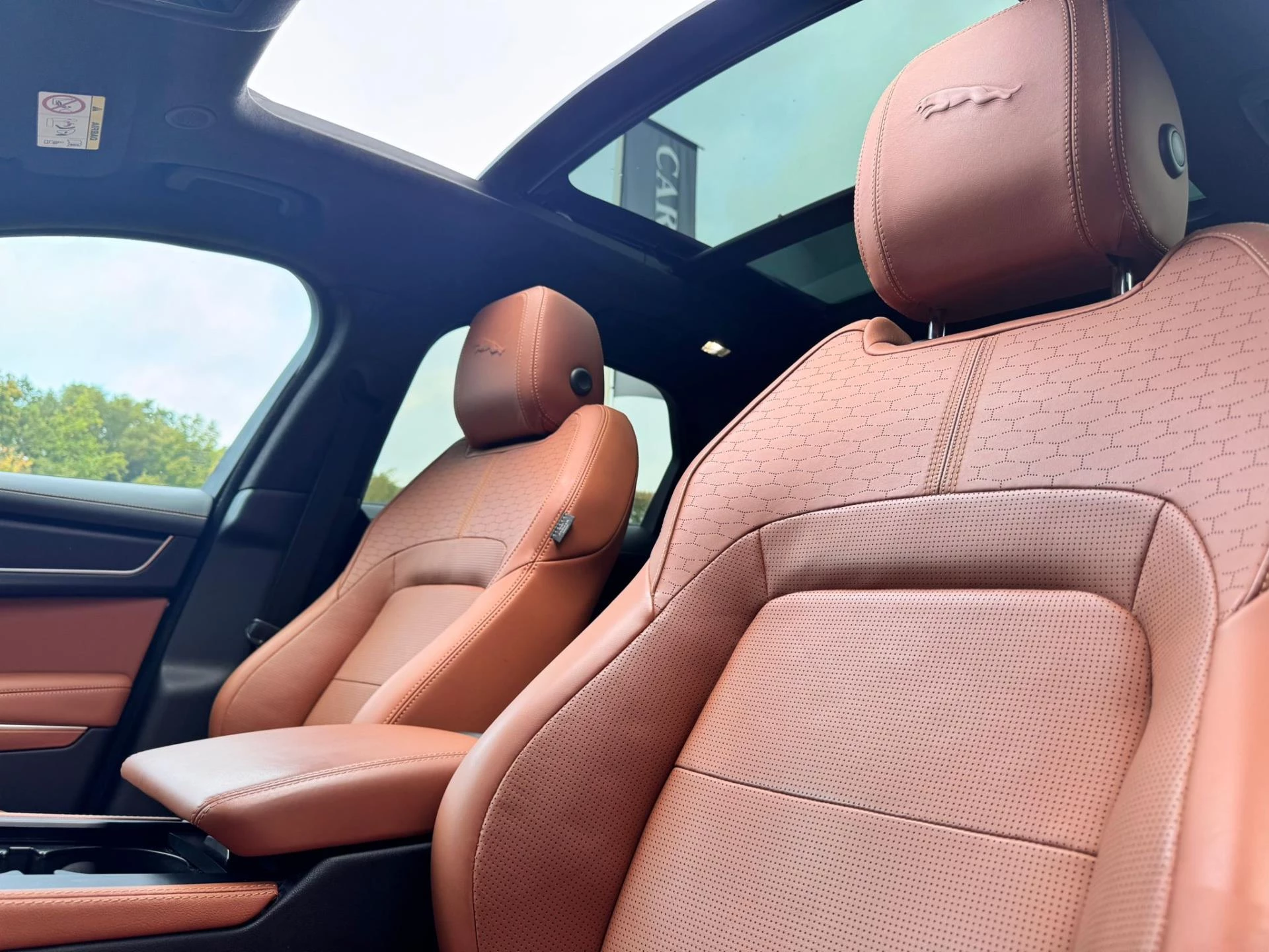Hoofdafbeelding Jaguar F-PACE