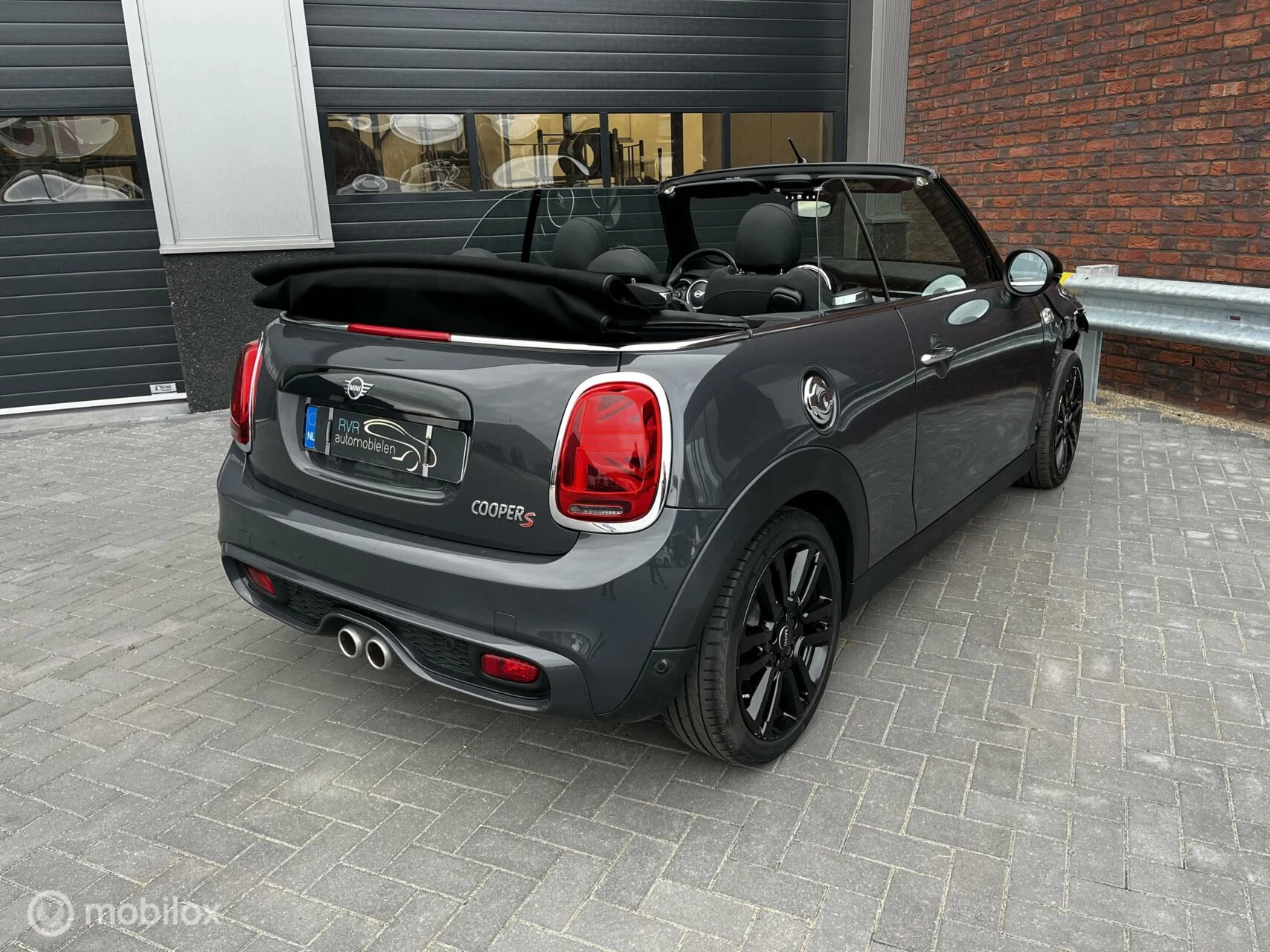 Hoofdafbeelding MINI Cooper S Cabrio