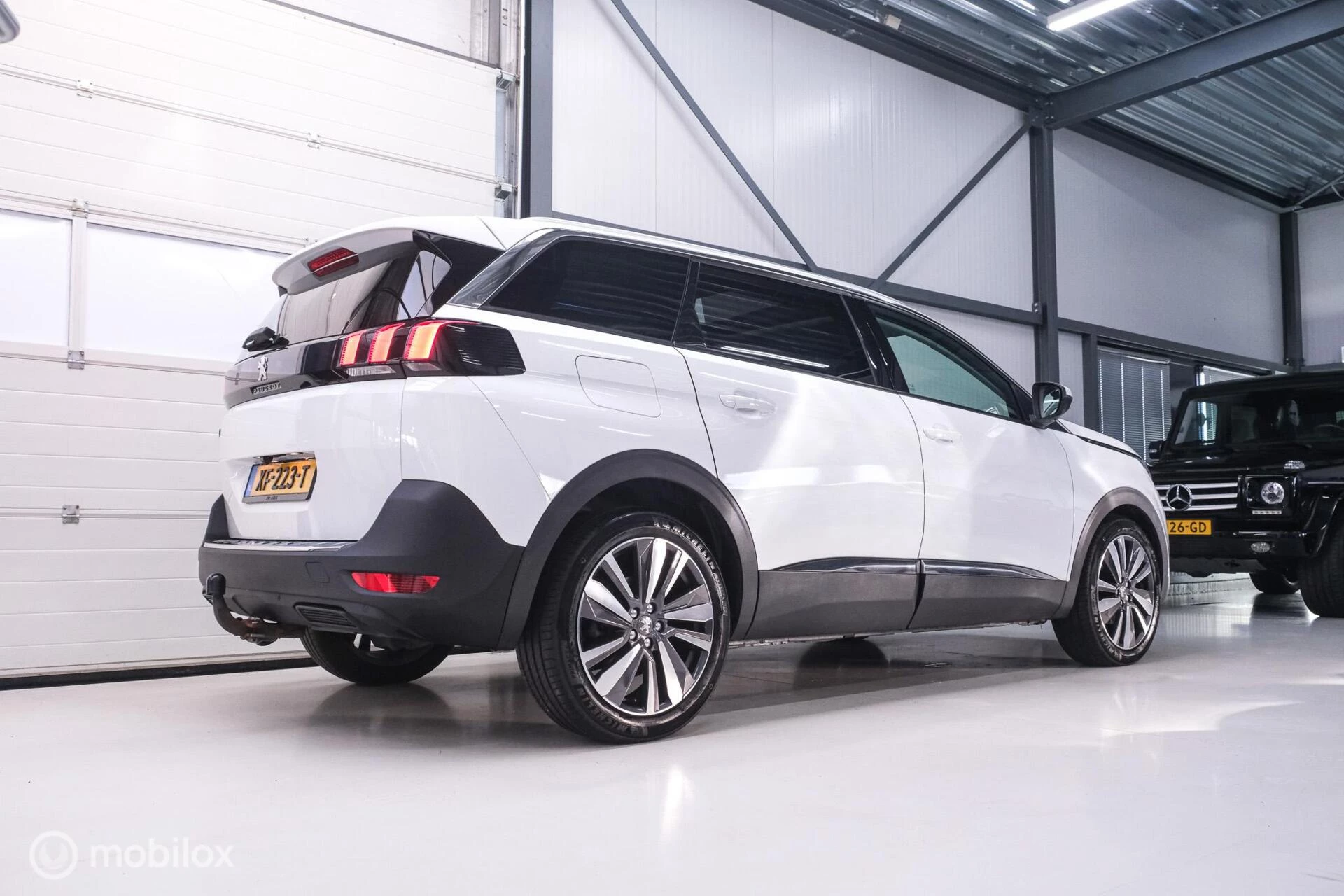 Hoofdafbeelding Peugeot 5008