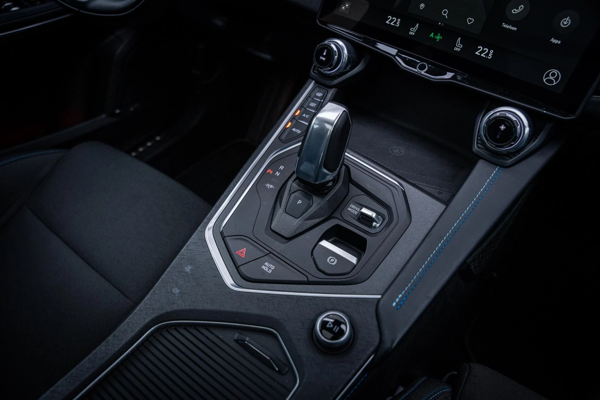 Hoofdafbeelding Lynk & Co 01