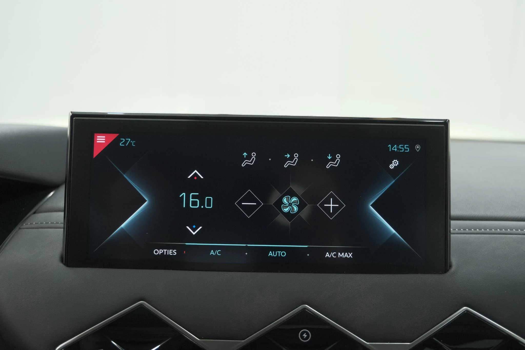 Hoofdafbeelding DS DS 3